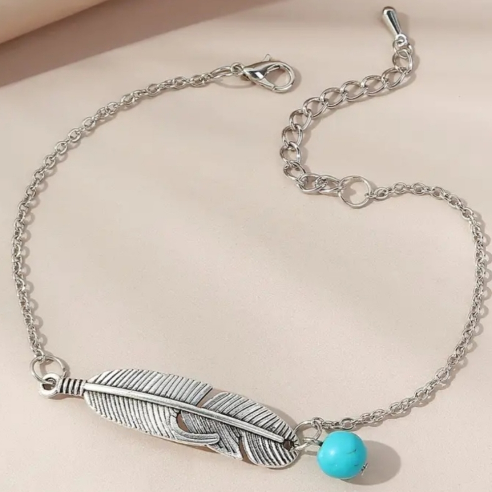 NWT Native Leaf Ankle Bracelet